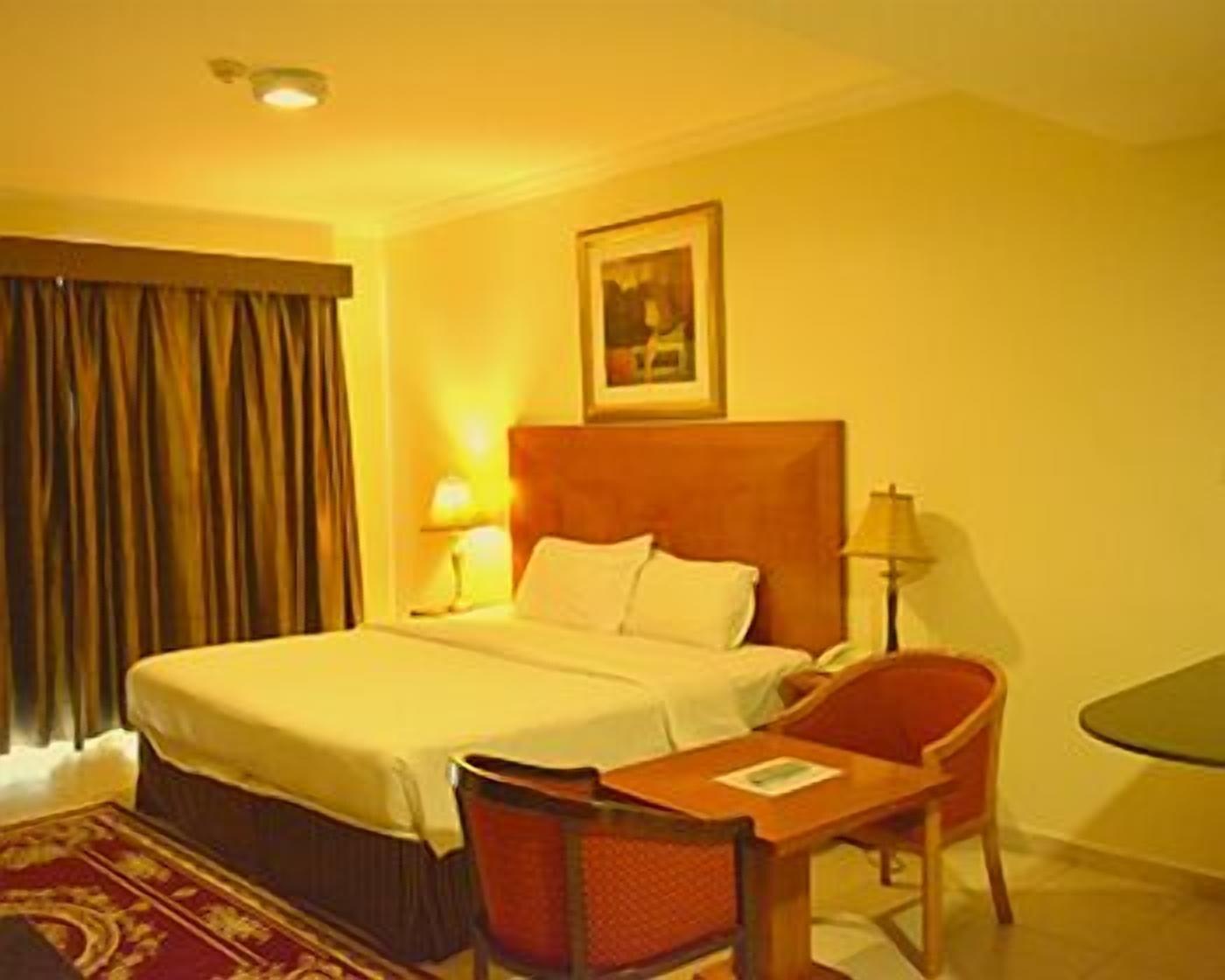 ไอค่อนโฮเต็ลอพาร์ทเม้นท์ Aparthotel ดูไบ ภายนอก รูปภาพ