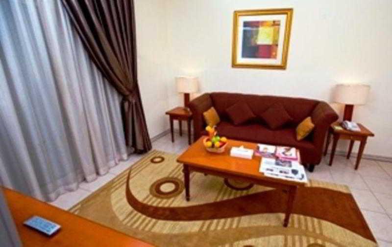 ไอค่อนโฮเต็ลอพาร์ทเม้นท์ Aparthotel ดูไบ ภายนอก รูปภาพ