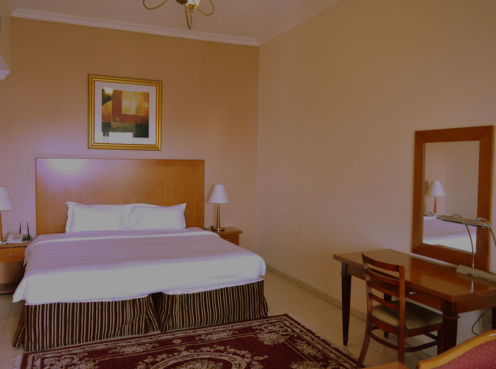 ไอค่อนโฮเต็ลอพาร์ทเม้นท์ Aparthotel ดูไบ ภายนอก รูปภาพ