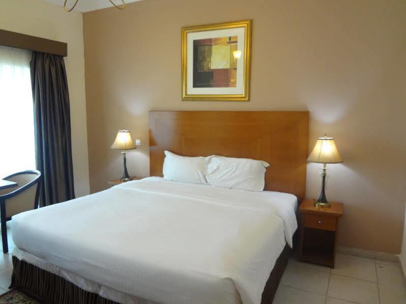 ไอค่อนโฮเต็ลอพาร์ทเม้นท์ Aparthotel ดูไบ ภายนอก รูปภาพ